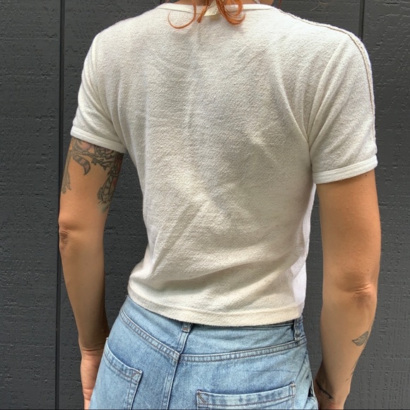 SOLD!!Mona cropped knit tee with crochet shoulder and sleeve Sz 38/40 - Picture 4 of 4